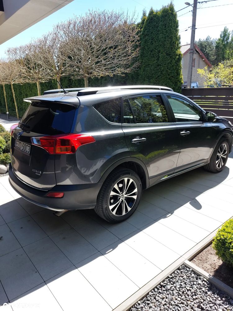 Toyota RAV4 2.0 D-4D Prestige - 18
