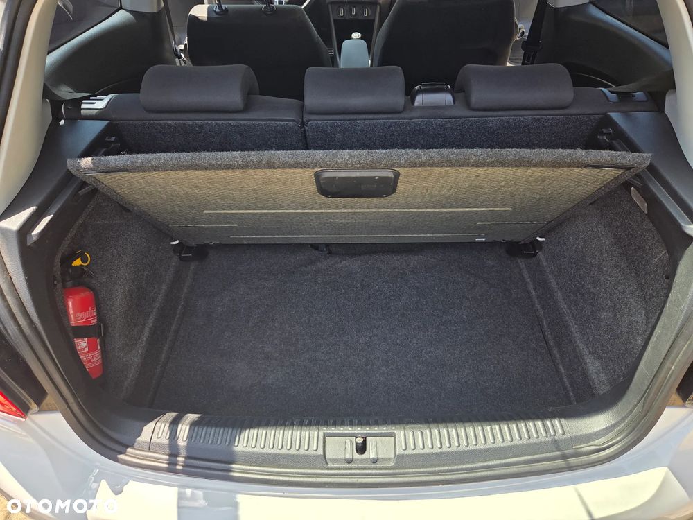 Volkswagen Polo 1.6 TDI DPF Trendline - 12