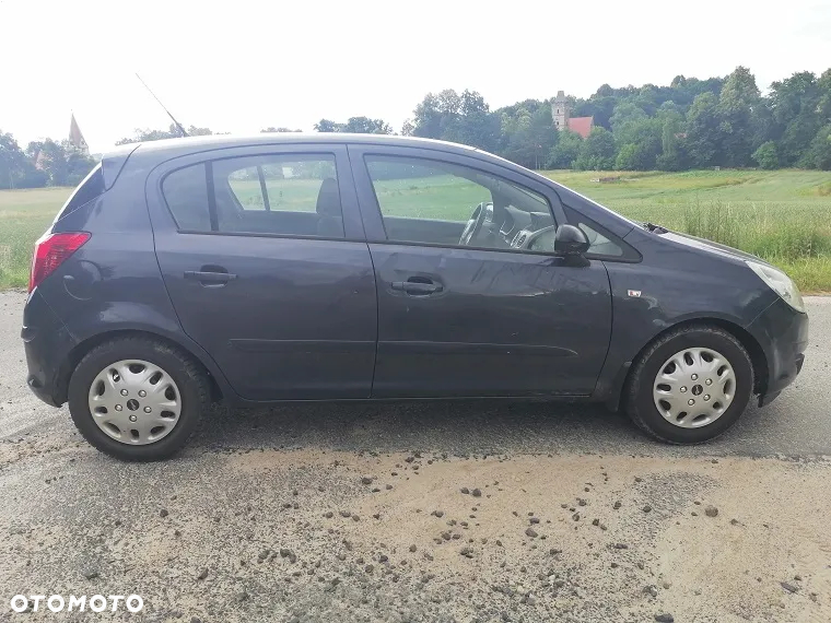 Opel Corsa 1.2 16V Essentia - 6