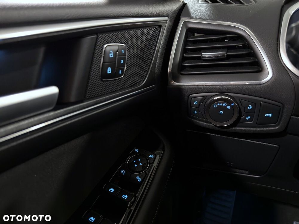Ford S-Max - 20
