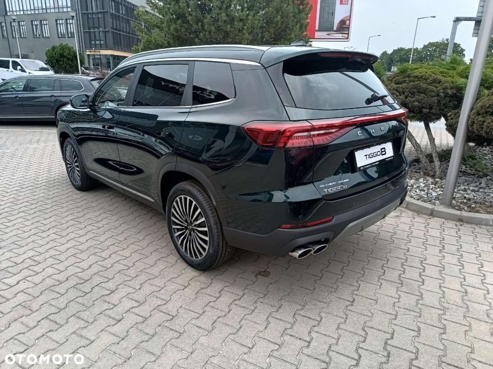 Chery Tiggo 8 - 8