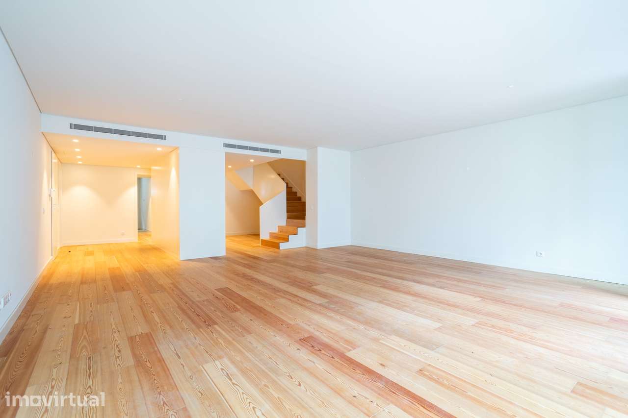 Apartamento T5, Novo, na Rua Bernardo Lima, Av. da Liberdade - Marquês - Grande imagem: 2/55
