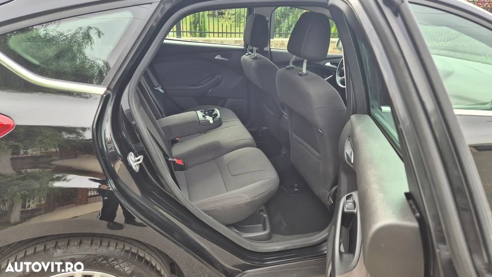 Ford Focus 1.6 TDCI DPF Trend - 7