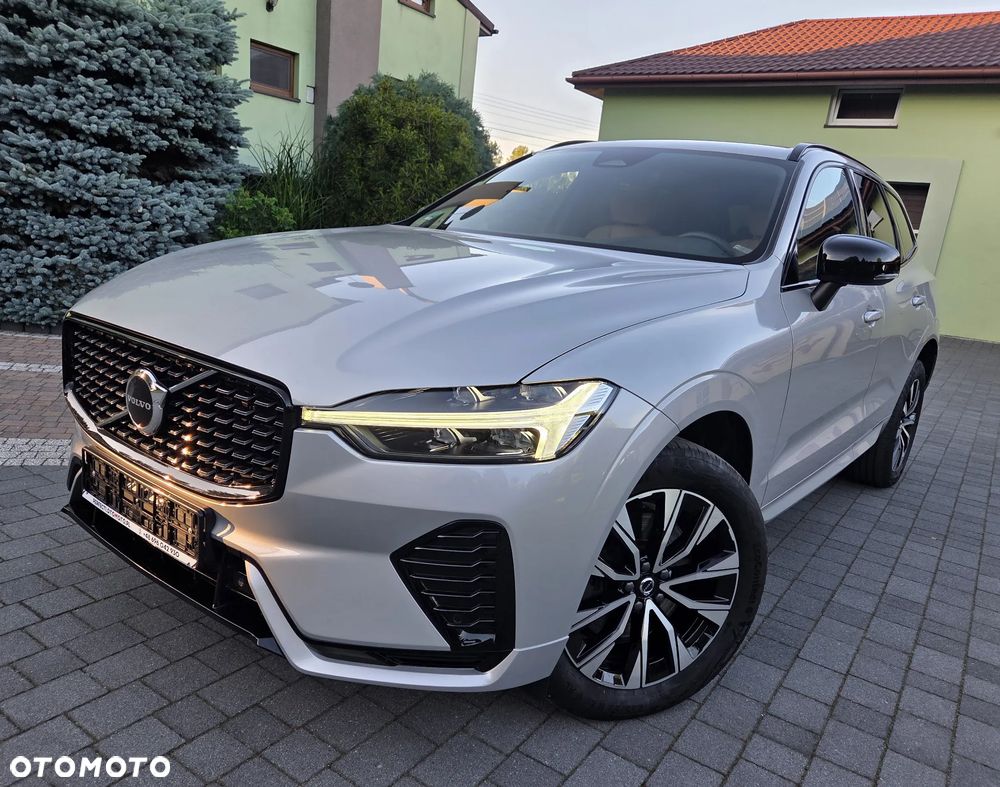 Volvo XC 60 B4 D Ultimate Dark - 2