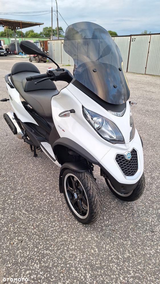 Piaggio MP-3 - 17
