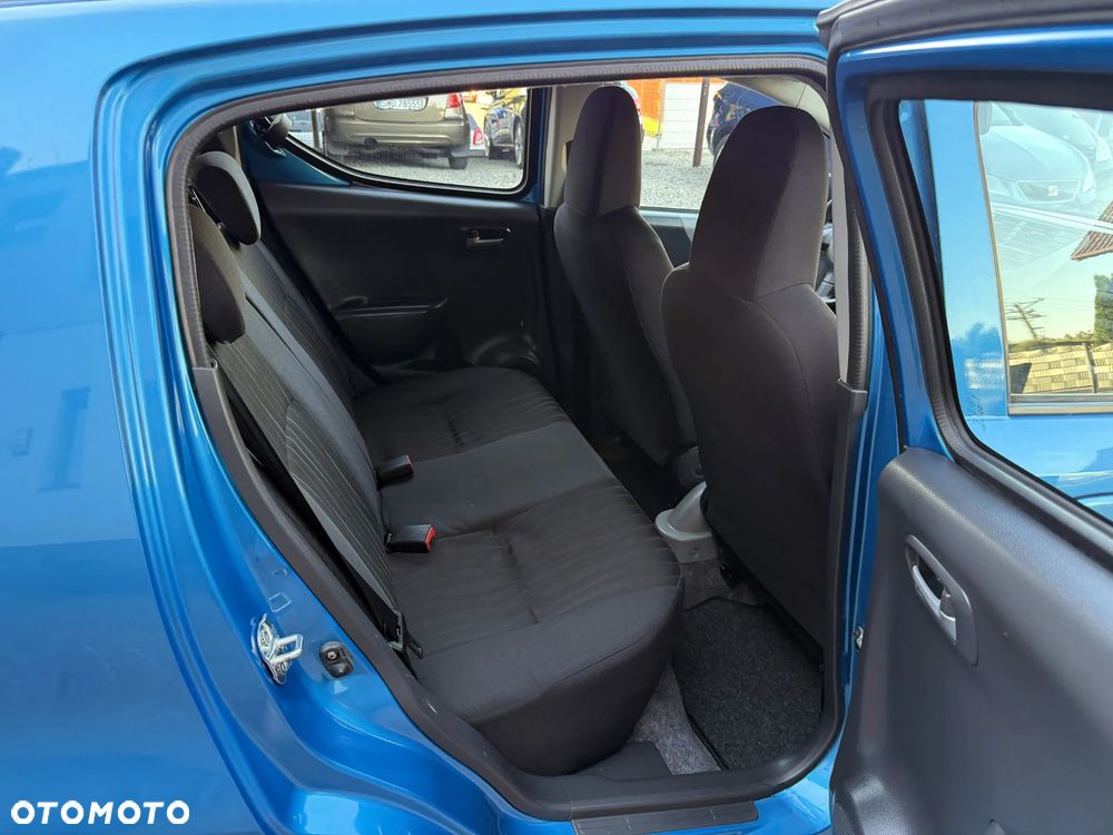 Nissan Pixo 1.0 more - 20