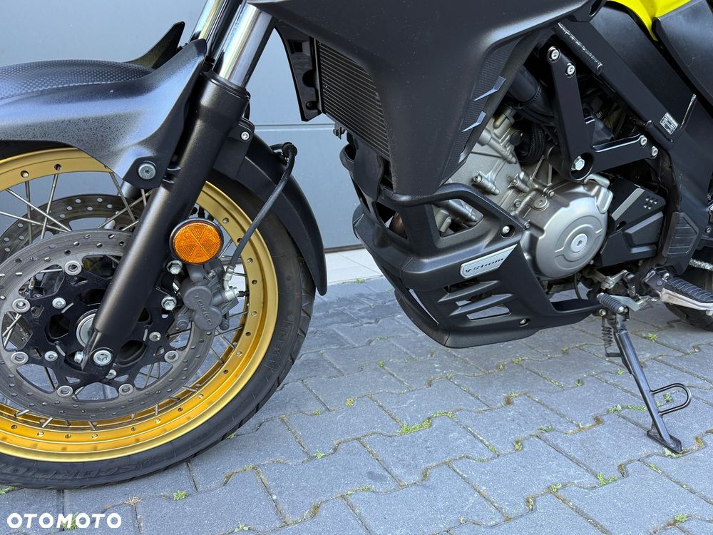 Suzuki V-STROM - 9