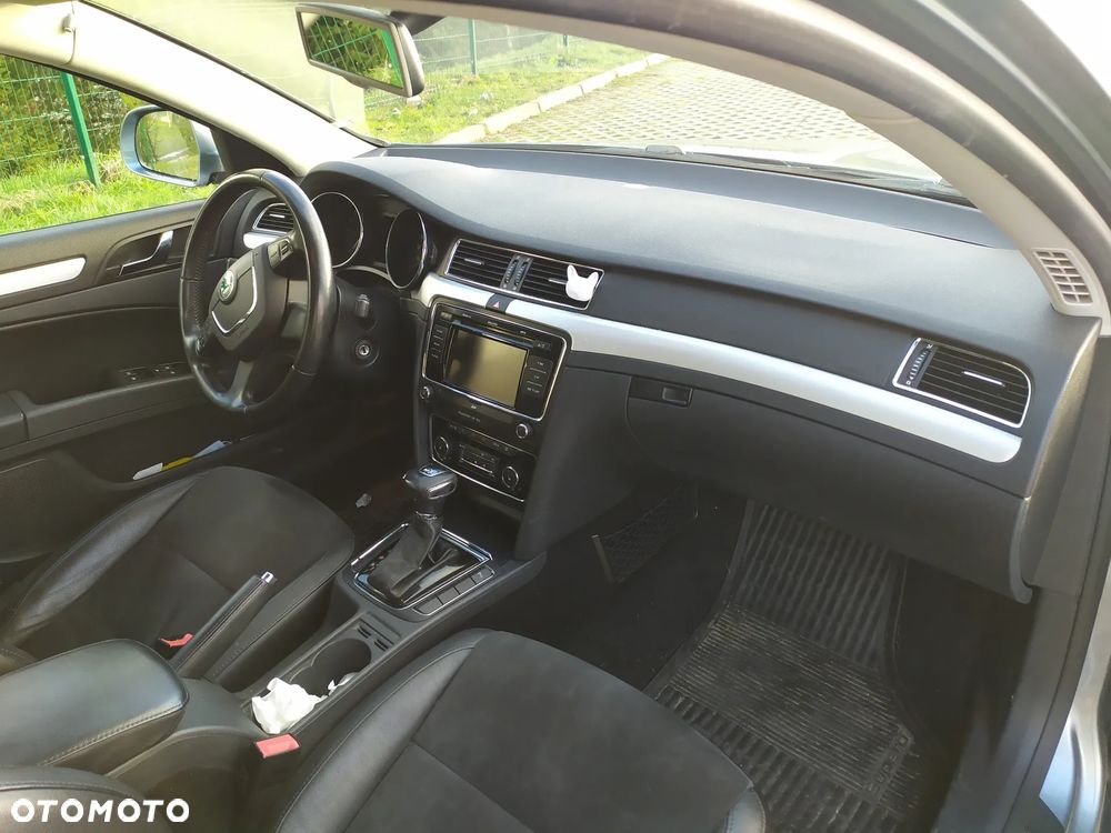 Skoda Superb 2.0 TDI Ambition DSG - 7