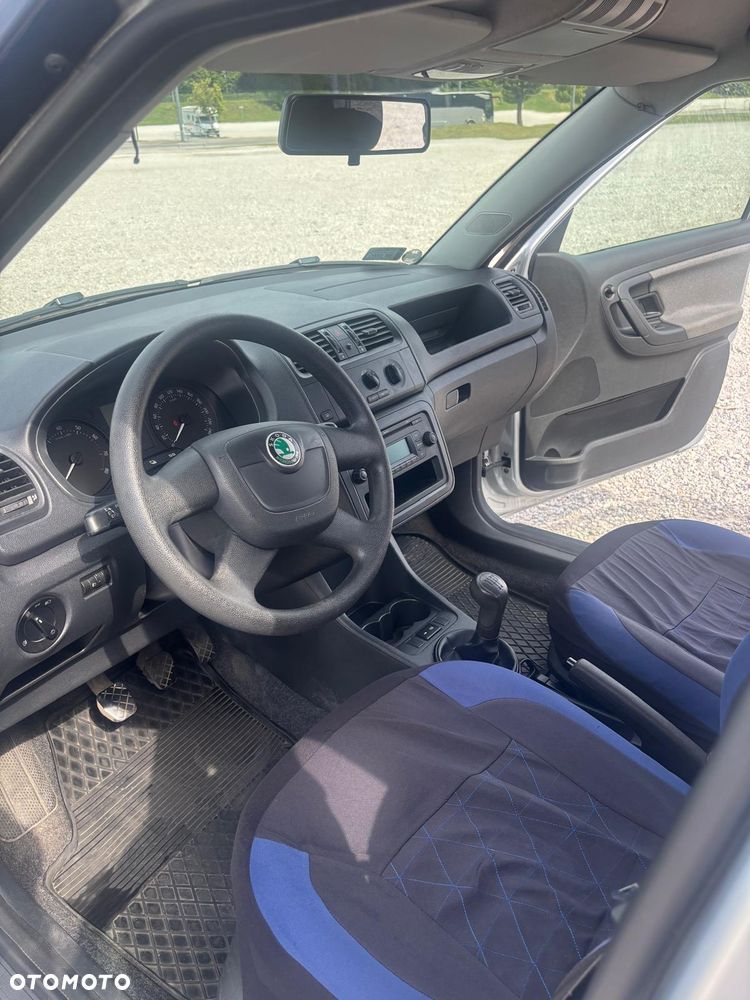 Skoda Fabia 1.2 TSI Active - 8