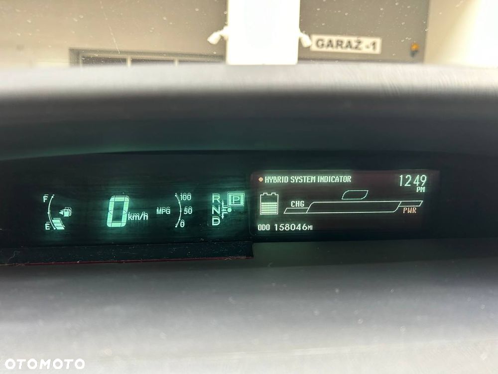 Toyota Prius 1.8 HSD Sol - 5