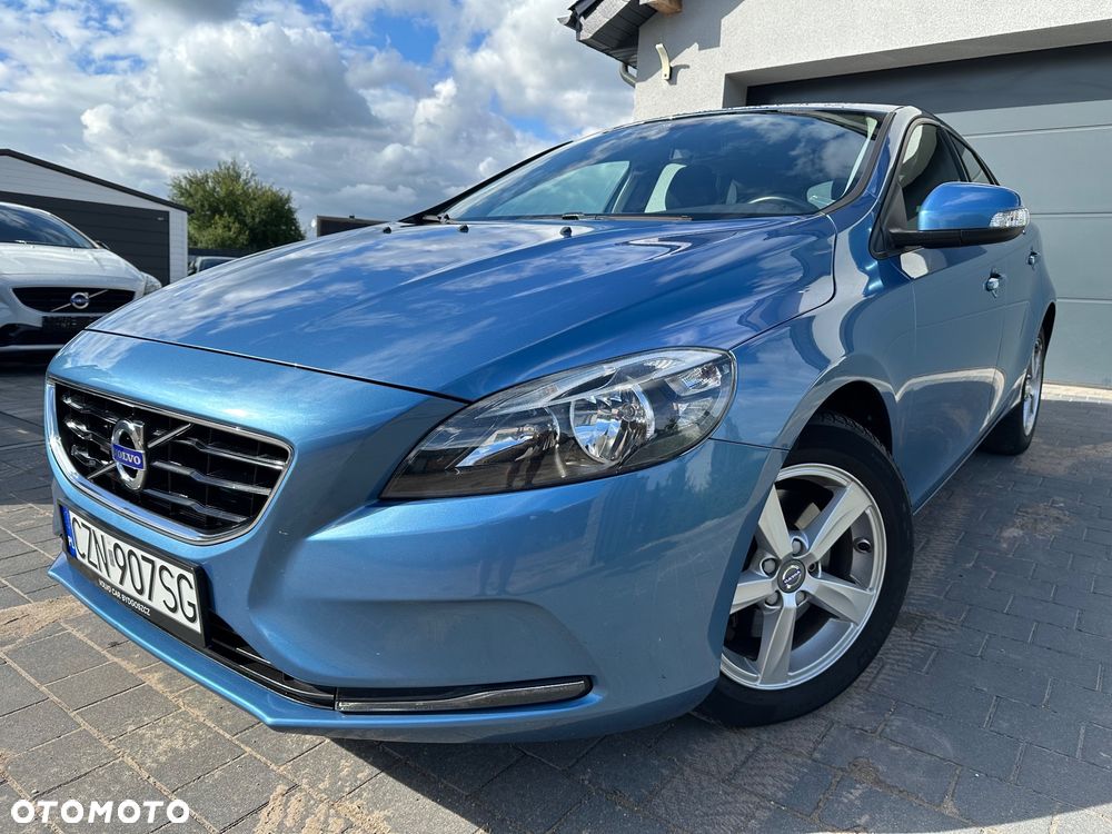 Volvo V40 T2 Drive-E Kinetic - 1