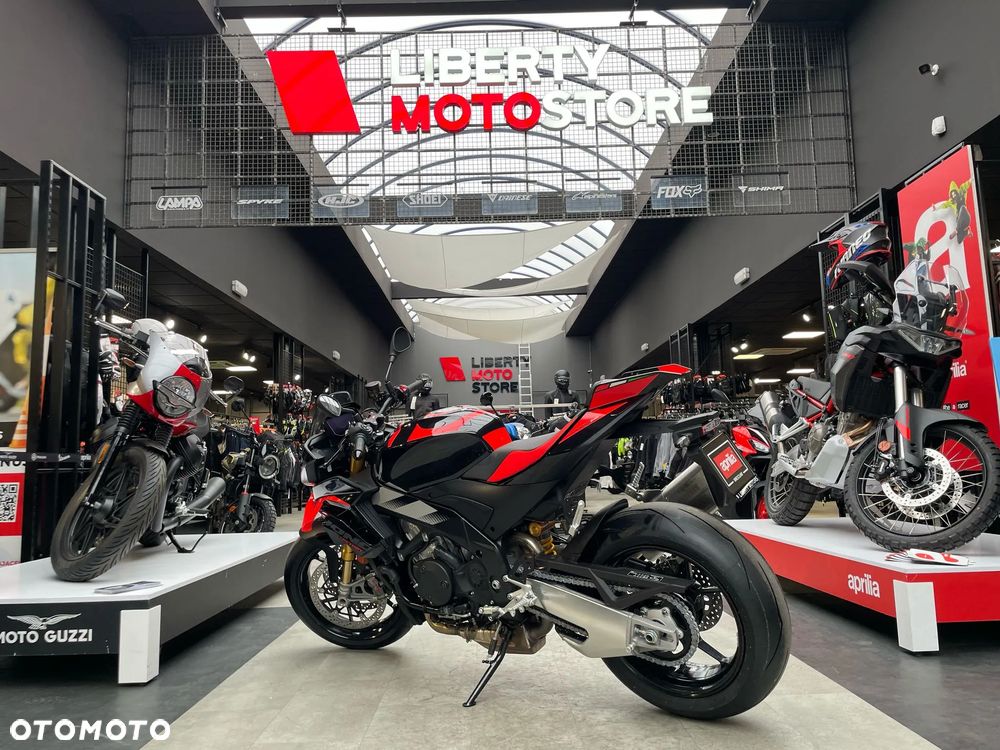 Aprilia Tuono - 4