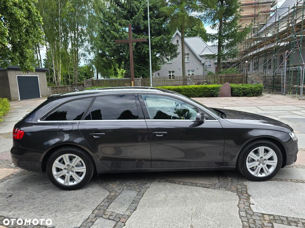 Audi A4 Avant 1.8 TFSI Attraction - 11