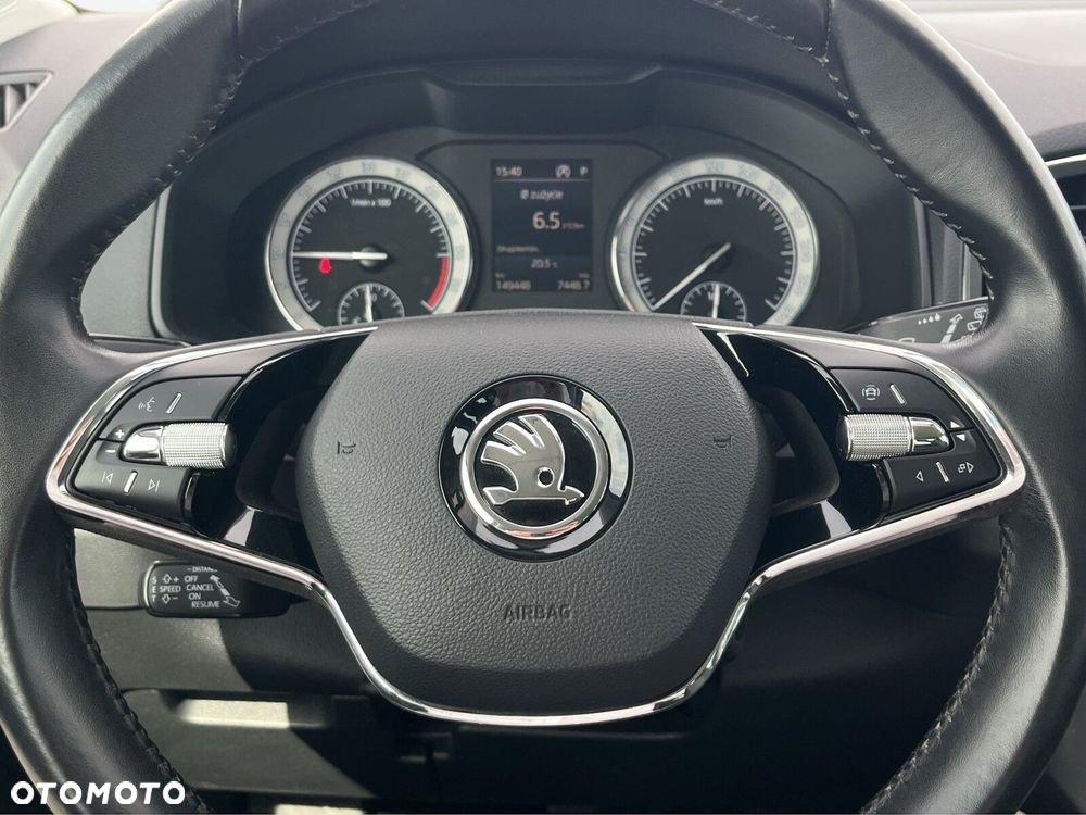 Skoda Karoq 2.0 TDI SCR 4x4 Style DSG - 17