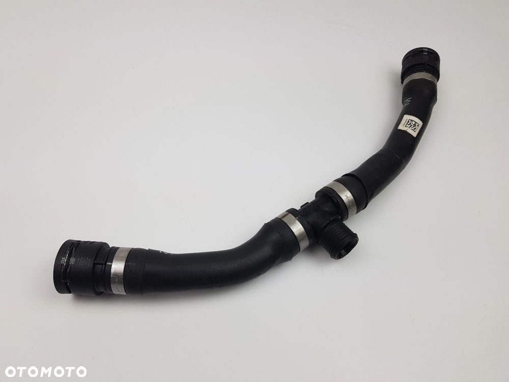 Przewód Rura Wąż chłodnicy wody BMW X5M X6M X7 G70 S68 4.4 V8 5A054E0 - 5