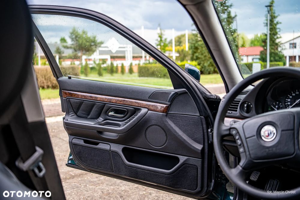 BMW Seria 7 728i L - 31