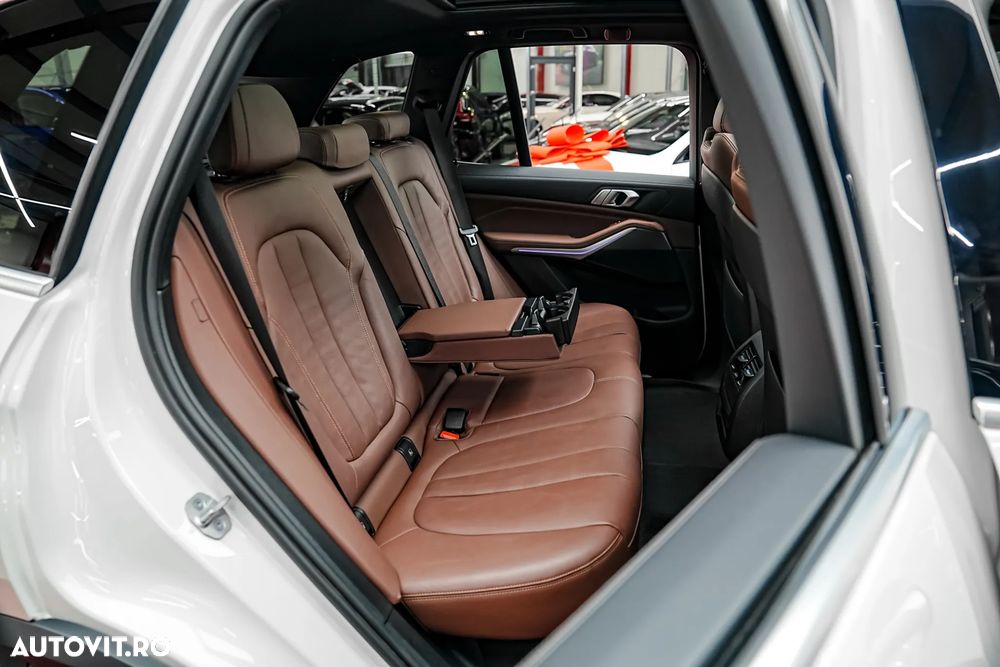BMW X5 xDrive30d xLine - 13