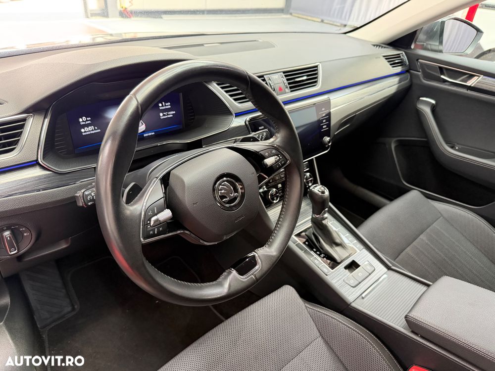 Skoda Superb 2.0 TDI 150 CP DSG Essence - 12