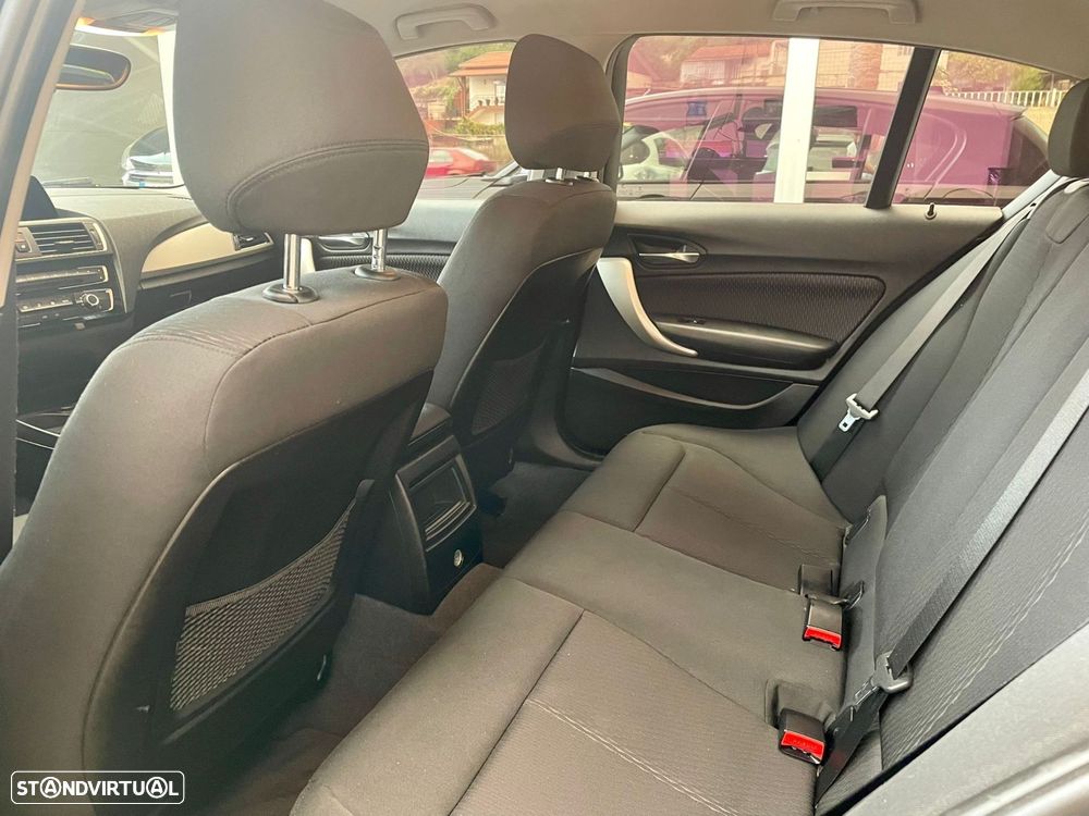 BMW 116 d EfficientDynamics - 10