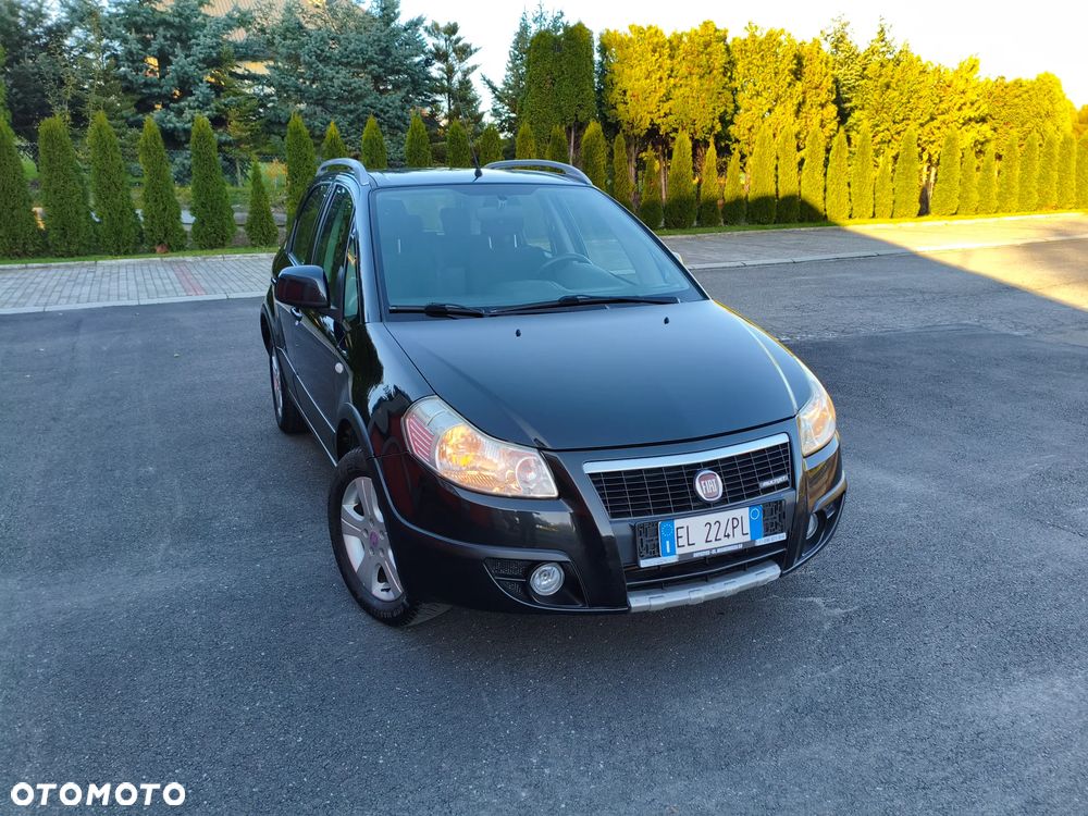 Fiat Sedici 1.9 Multijet DPF 4x4 Dynamic - 32