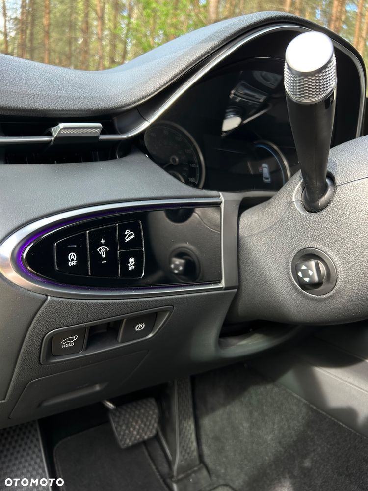 Genesis GV70 - 19