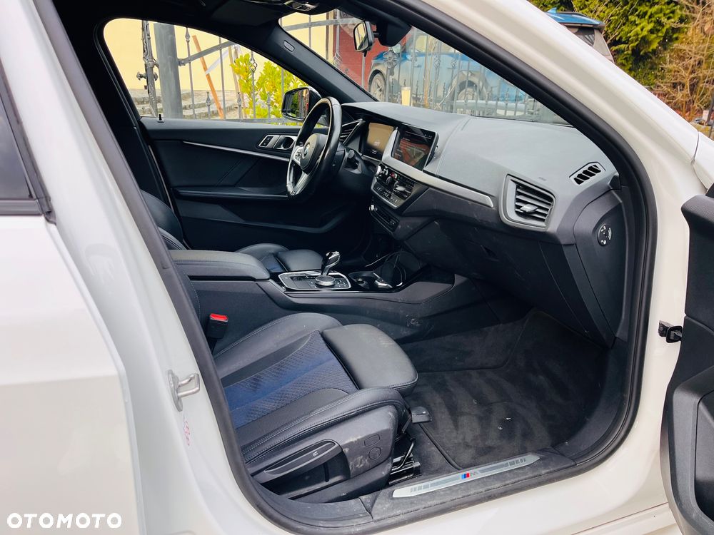 BMW Seria 1 118i M Sport - 8