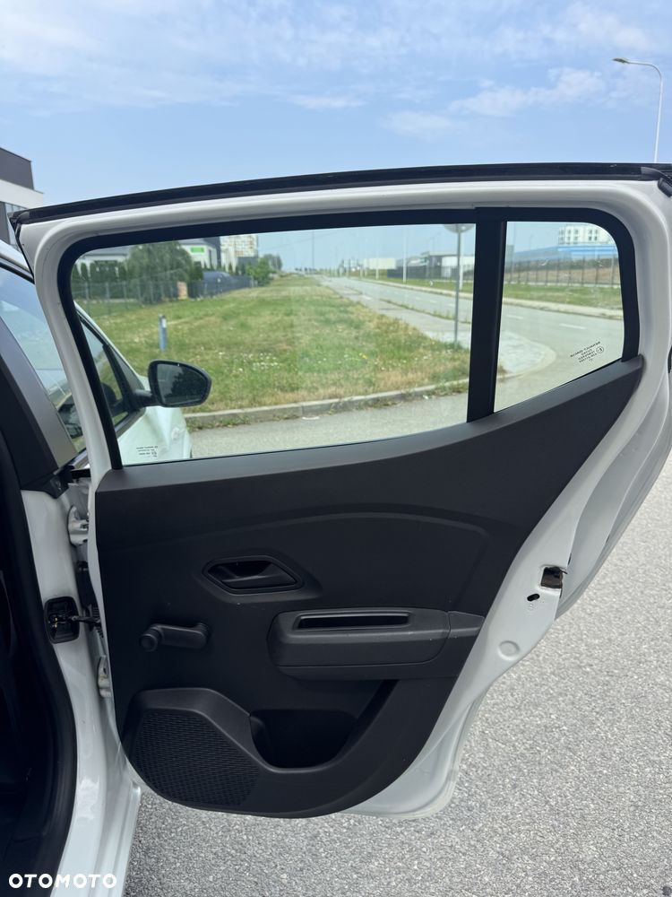 Dacia Sandero 1.0 TCe Essential - 17