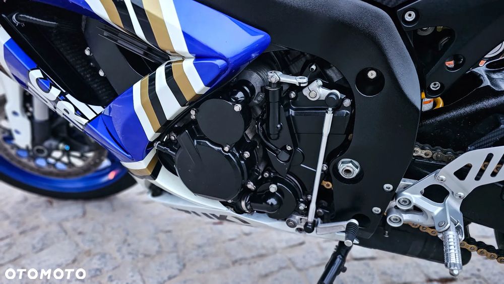 Suzuki GSX-R - 13