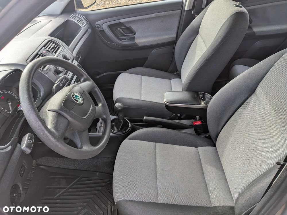 Skoda Fabia 1.2 12V Family Plus - 6