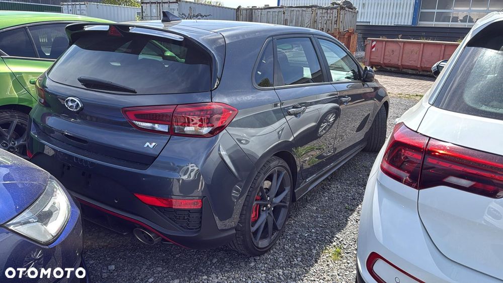 Hyundai i30 N 2.0 T-GDI Performance DCT - 4