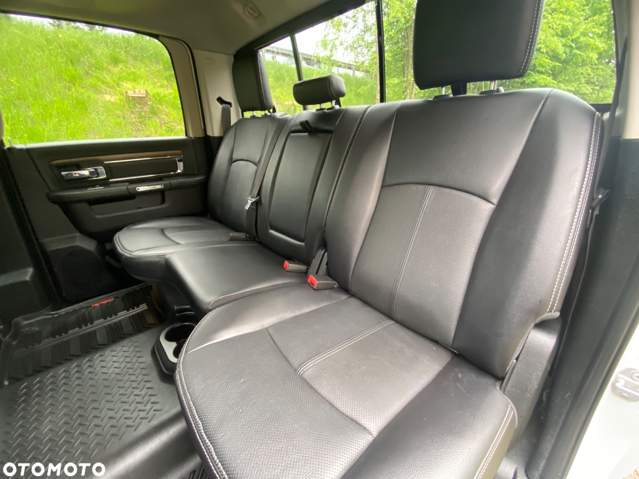 Dodge RAM 1500 5.7 4x4 - 24