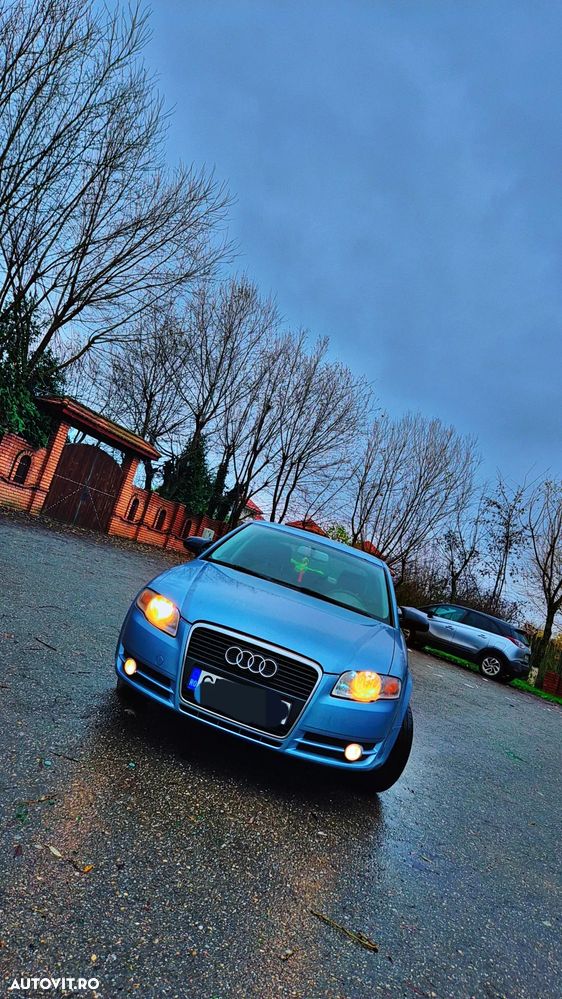 Audi A4 - 1