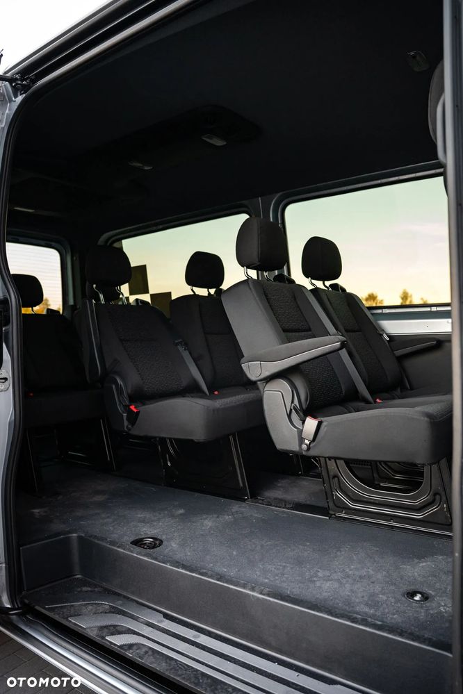 Mercedes-Benz Sprinter - 19