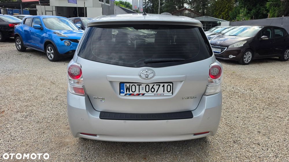 Toyota Verso 2.0 D-4D Premium 7os - 34