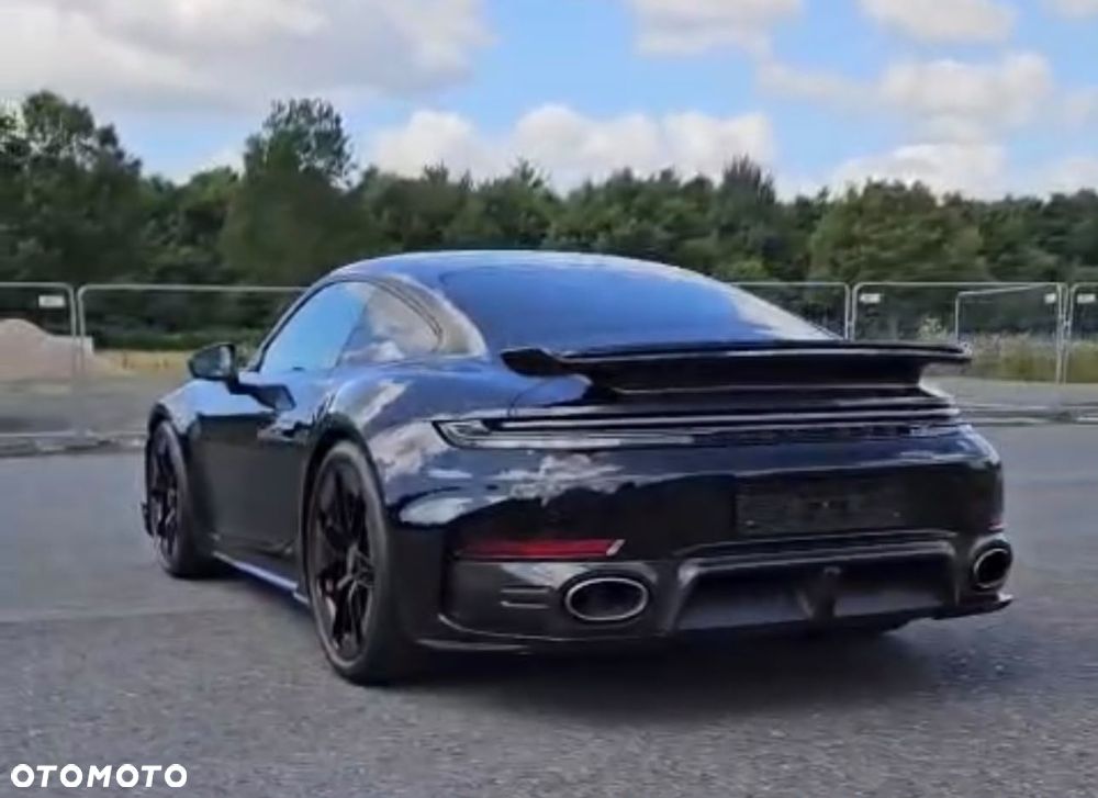 Porsche 911 Carrera Turbo S - 5