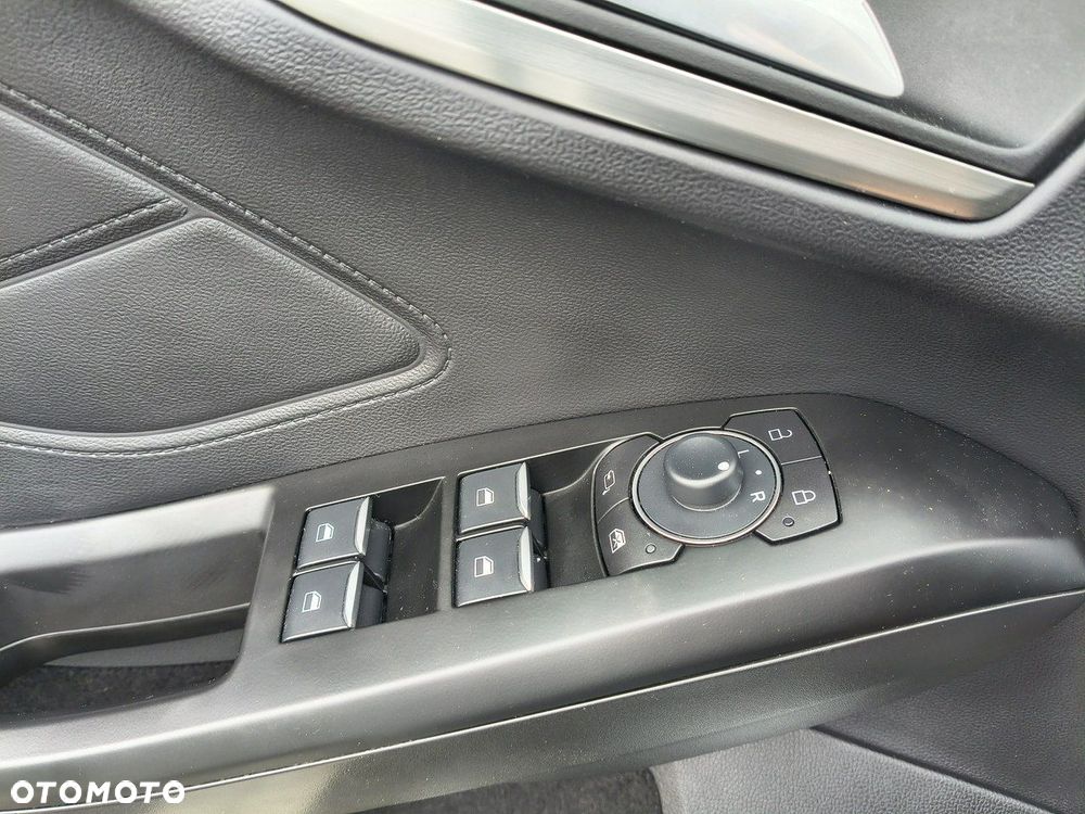Ford Focus - 21