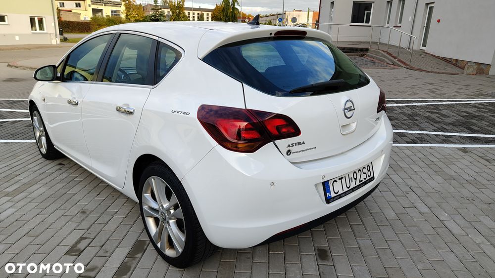 Opel Astra III 1.7 CDTI Cosmo - 21