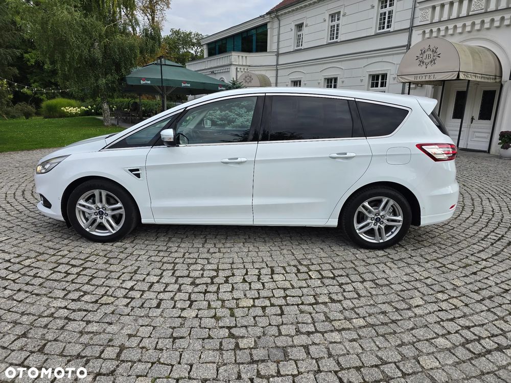 Ford S-Max 2.0 EcoBlue Titanium - 2