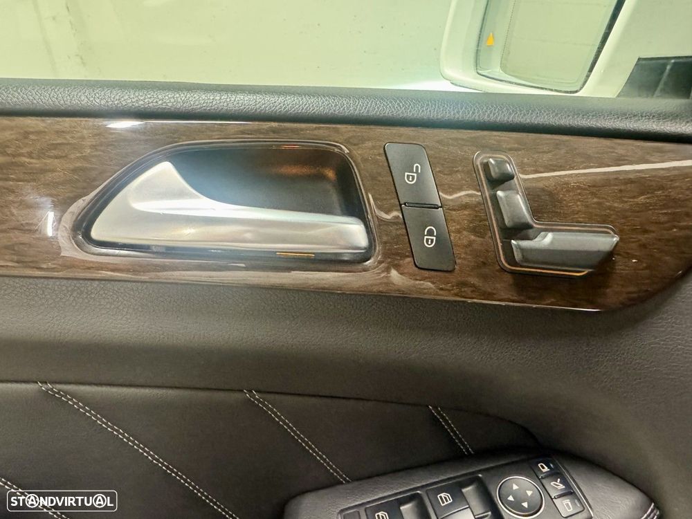 Mercedes-Benz GL 350 BlueTEC 4-Matic - 46