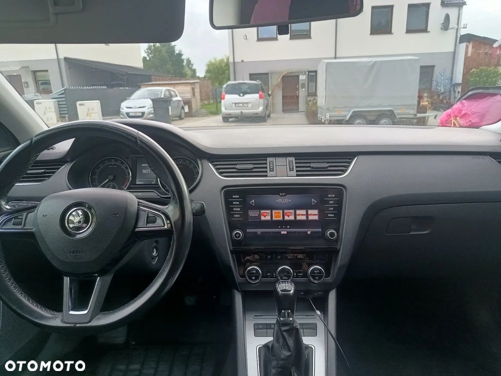Skoda Octavia 1.6 TDI Ambition - 25