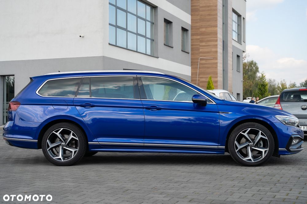 Volkswagen Passat 2.0 TDI SCR Highline - 17