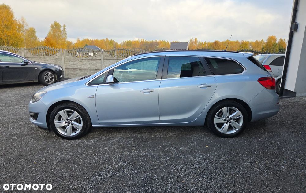 Opel Astra - 11