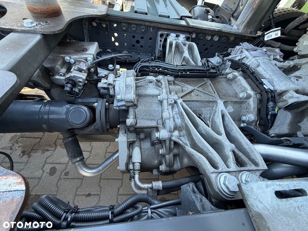 Mercedes-Benz Actros L 2545 Big Space - 9