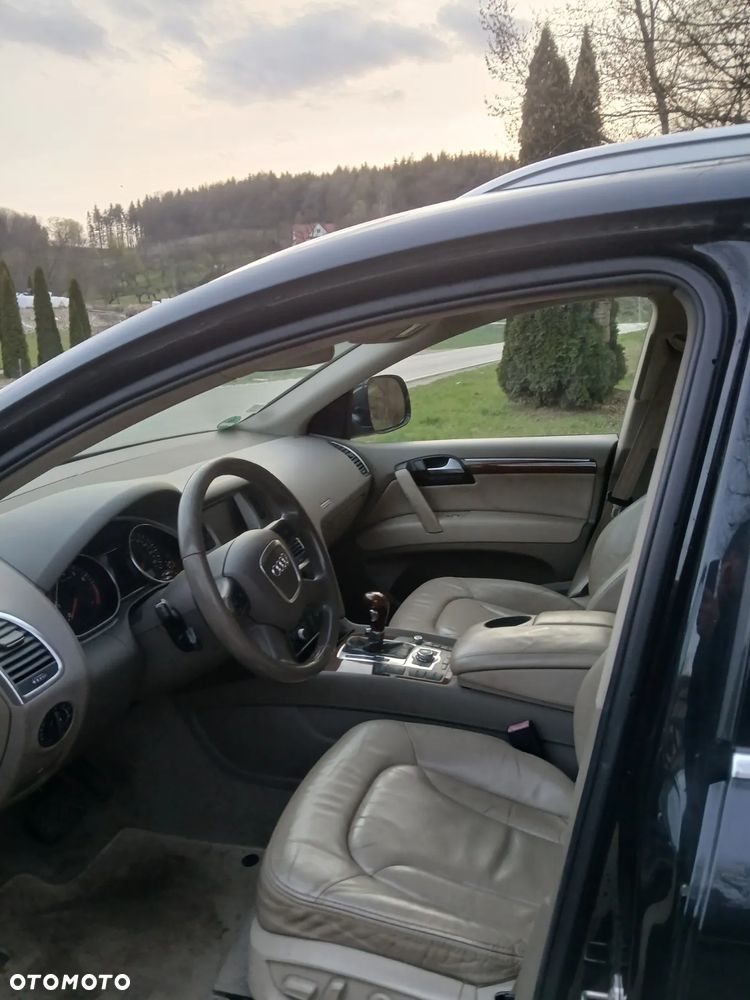 Audi Q7 4.2 FSI Quattro Tiptronic - 6