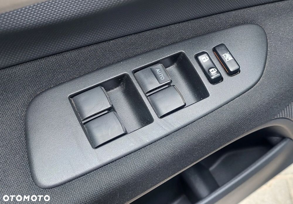 Toyota Auris 1.4 D-4D - 20