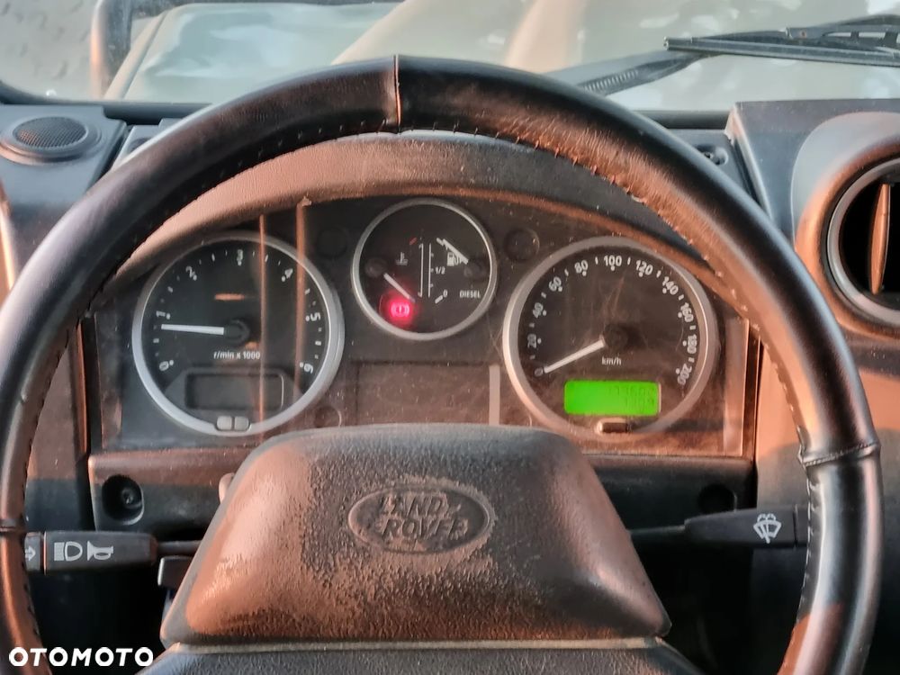 Land Rover Defender 2.2 TD4 SE - 15