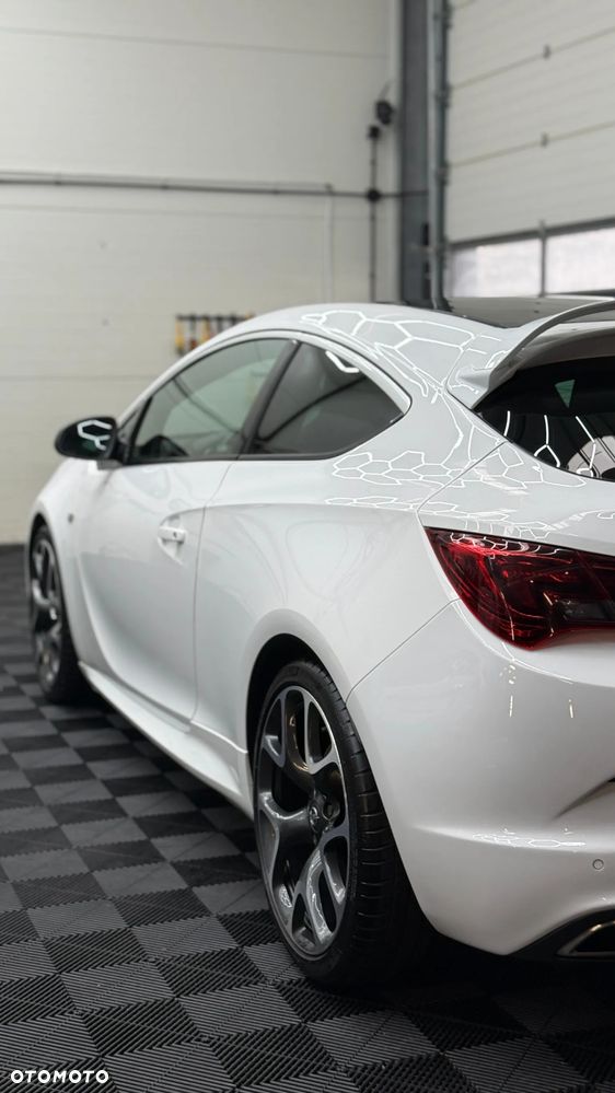 Opel Astra OPC - 6