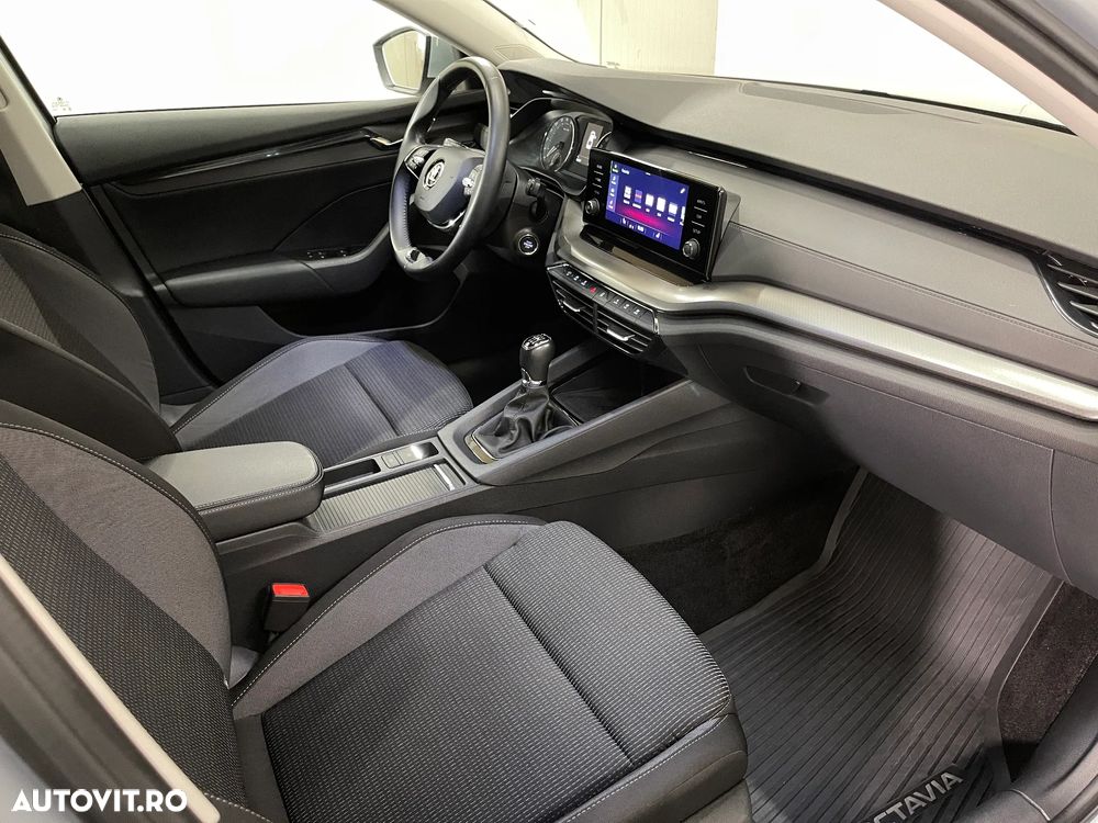 Skoda Octavia 2.0 TDI Ambition - 10