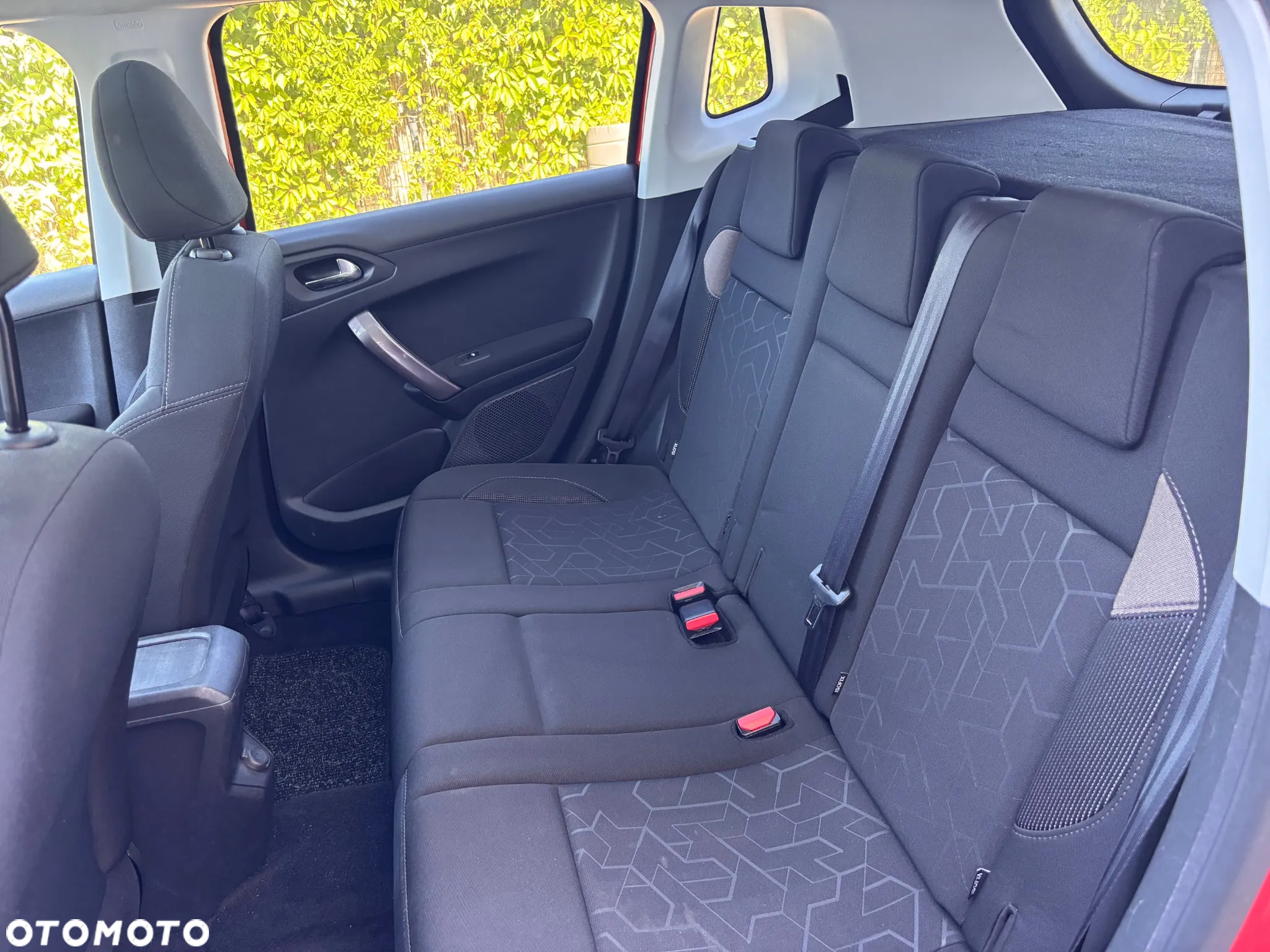Peugeot 2008 1.2 Pure Tech Active - 21