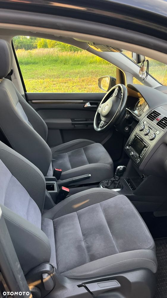 Volkswagen Touran 2.0 TDI DPF Comfortline DSG - 7